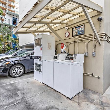 Modern Waikiki Condo Perfect For Beach Getaway! Honolulu Kültér fotó